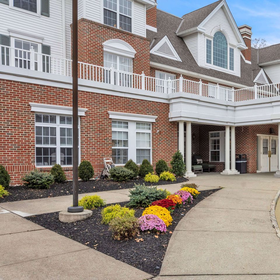 Activities & Dining Sunrise Senior Living Florham Park, NJ