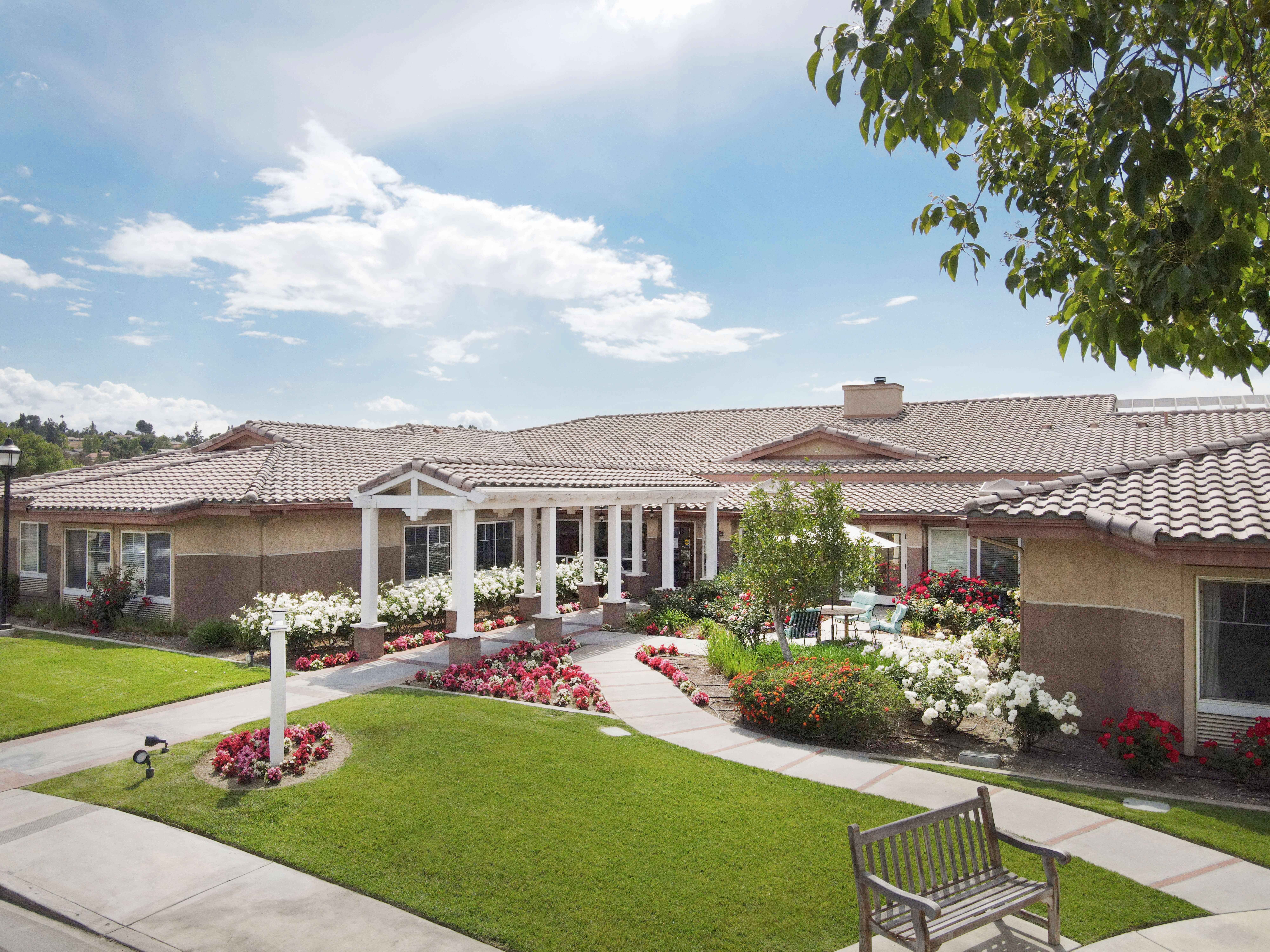 Sunrise at Canyon Crest | Exterior