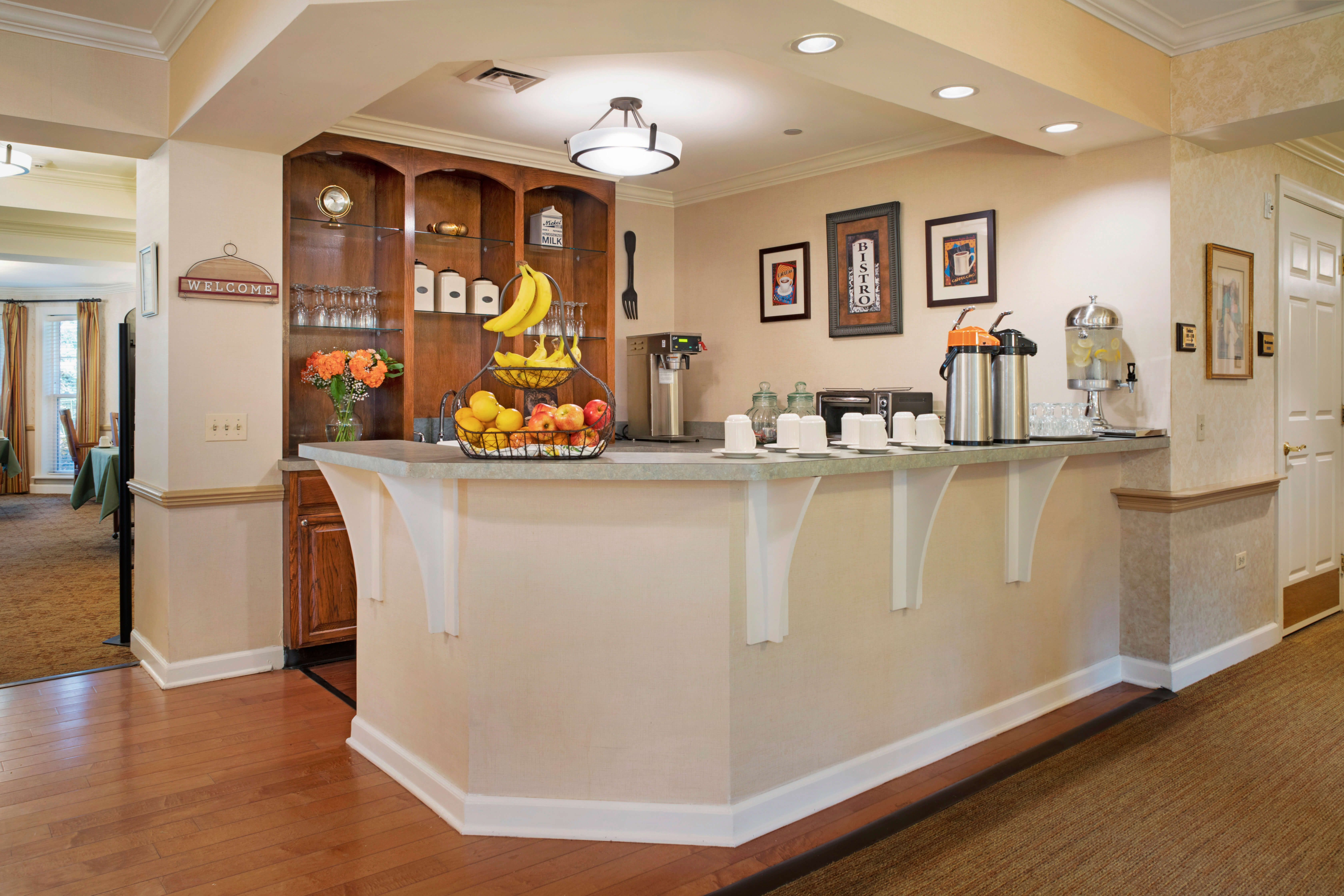 Sunrise of Crystal Lake | Bistro