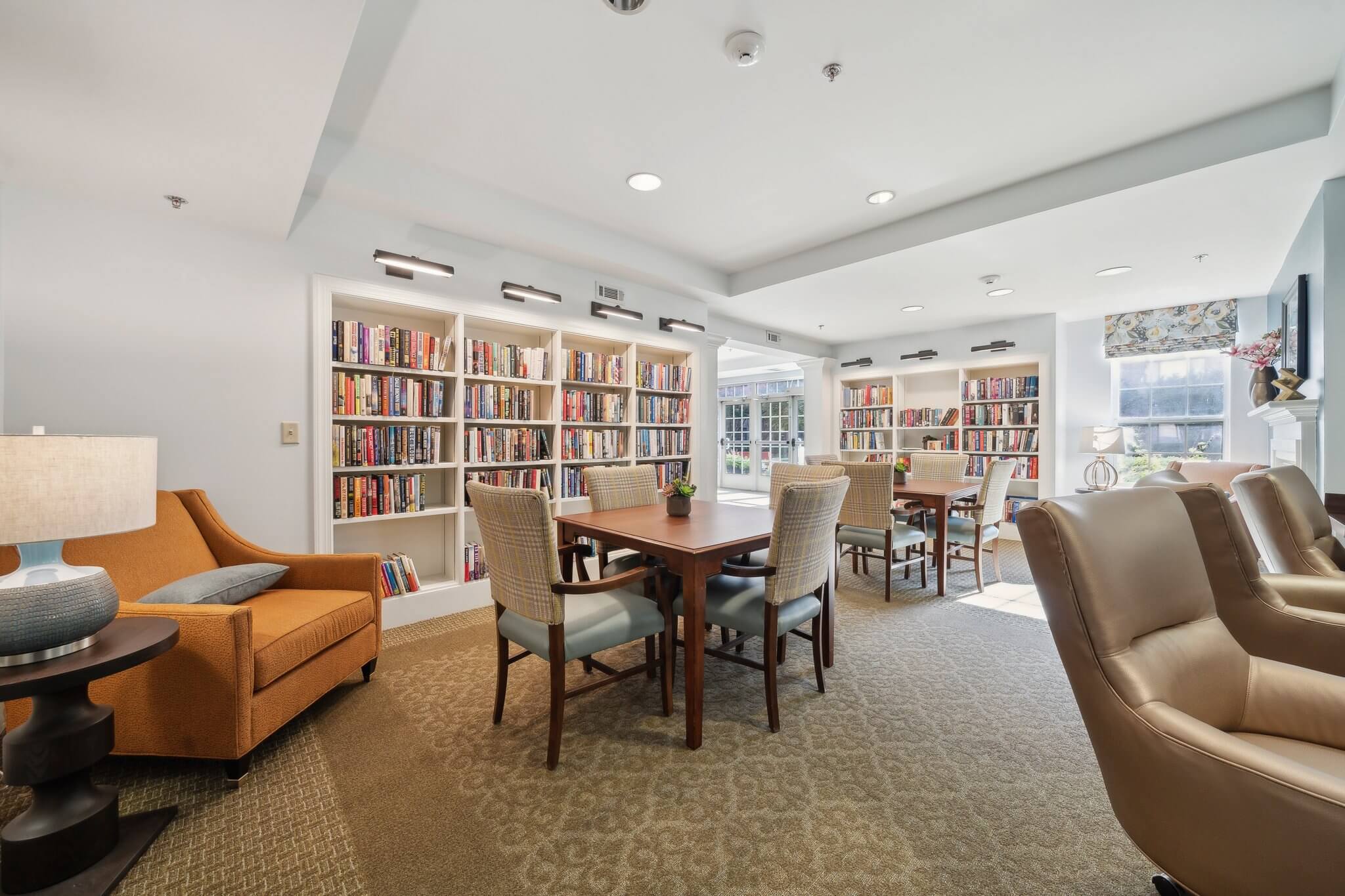 Dining Room | Sunrise Villa Tuckahoe