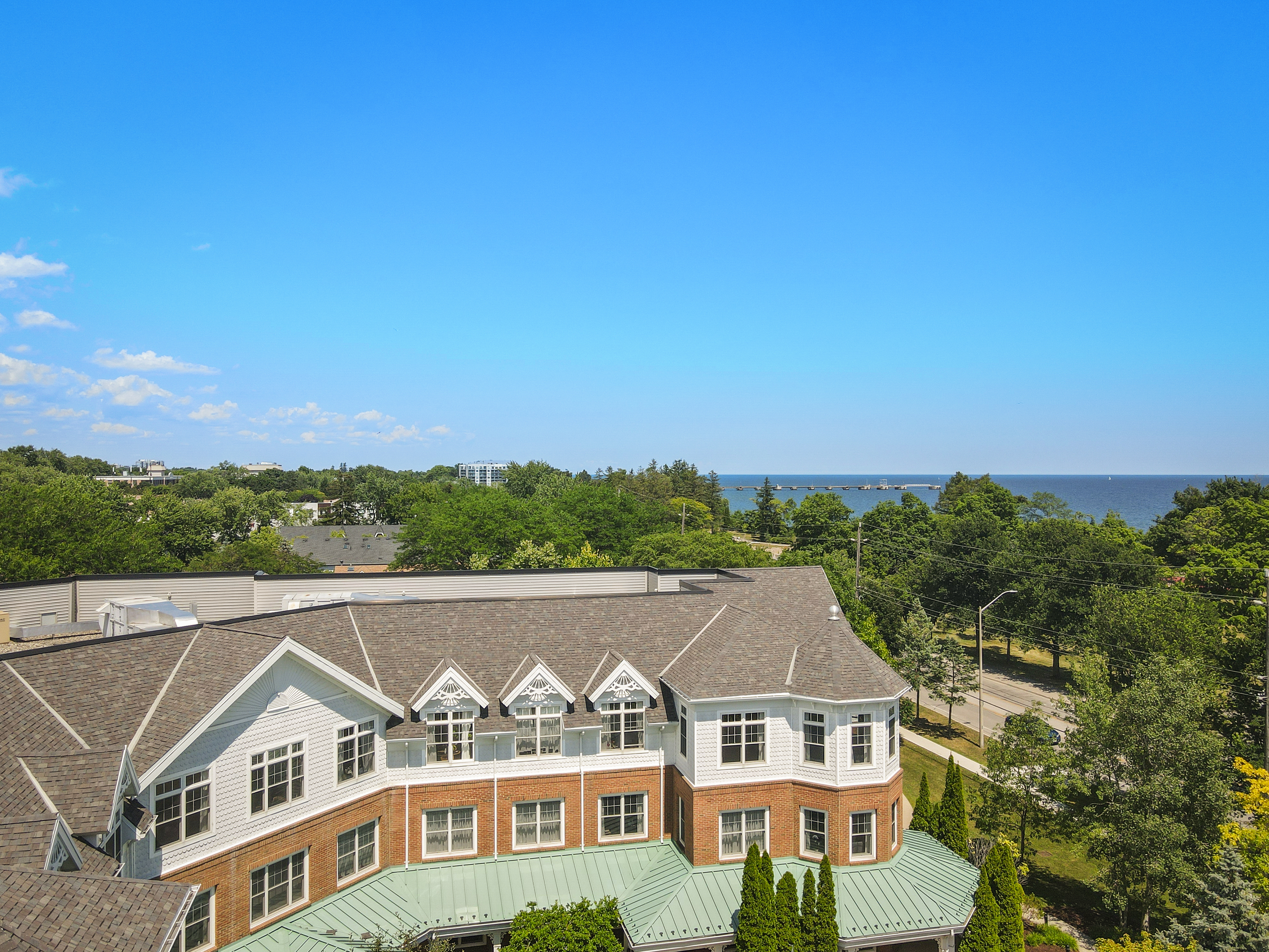 Sunrise of Burlington | Exterior