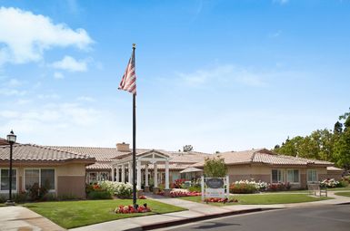 Sunrise at Canyon Crest | Exterior