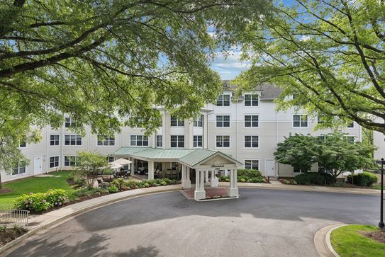 Sunrise at Bluemont Park | Exterior