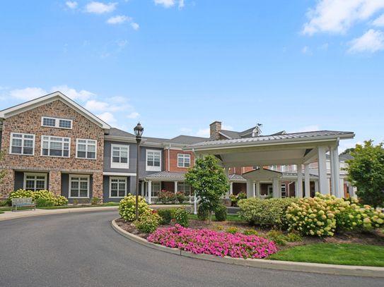 Sunrise of Huntington Exterior