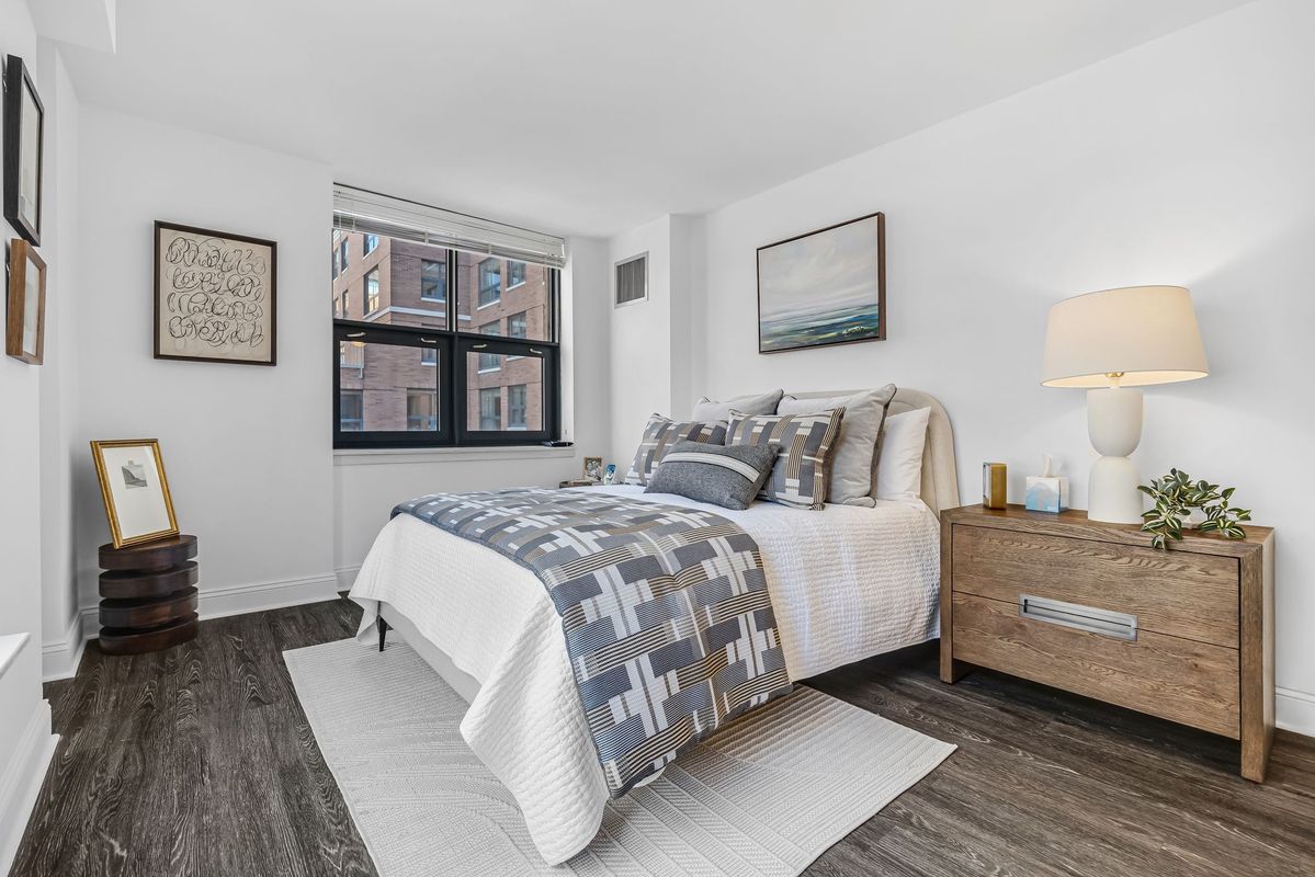 Model Bedroom