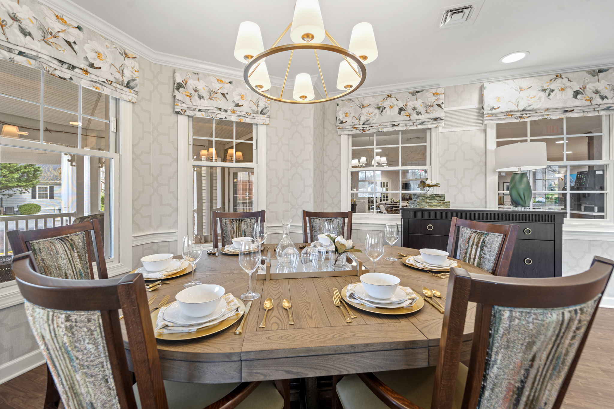 Dining Room | Sunrise of Falls Church 