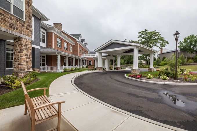 Sunrise of Huntington | Exterior