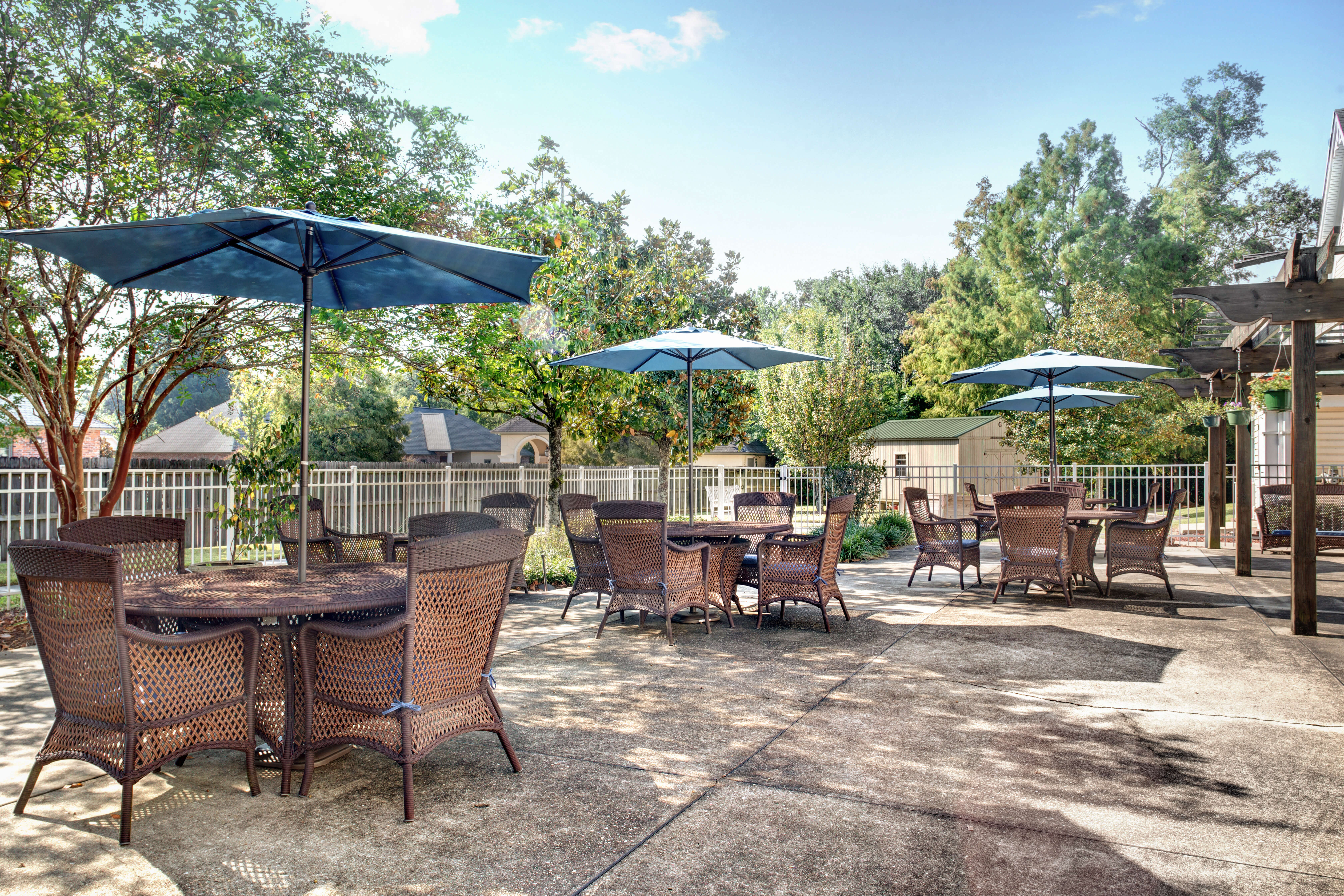 Patio | Sunrise of Baton Rouge