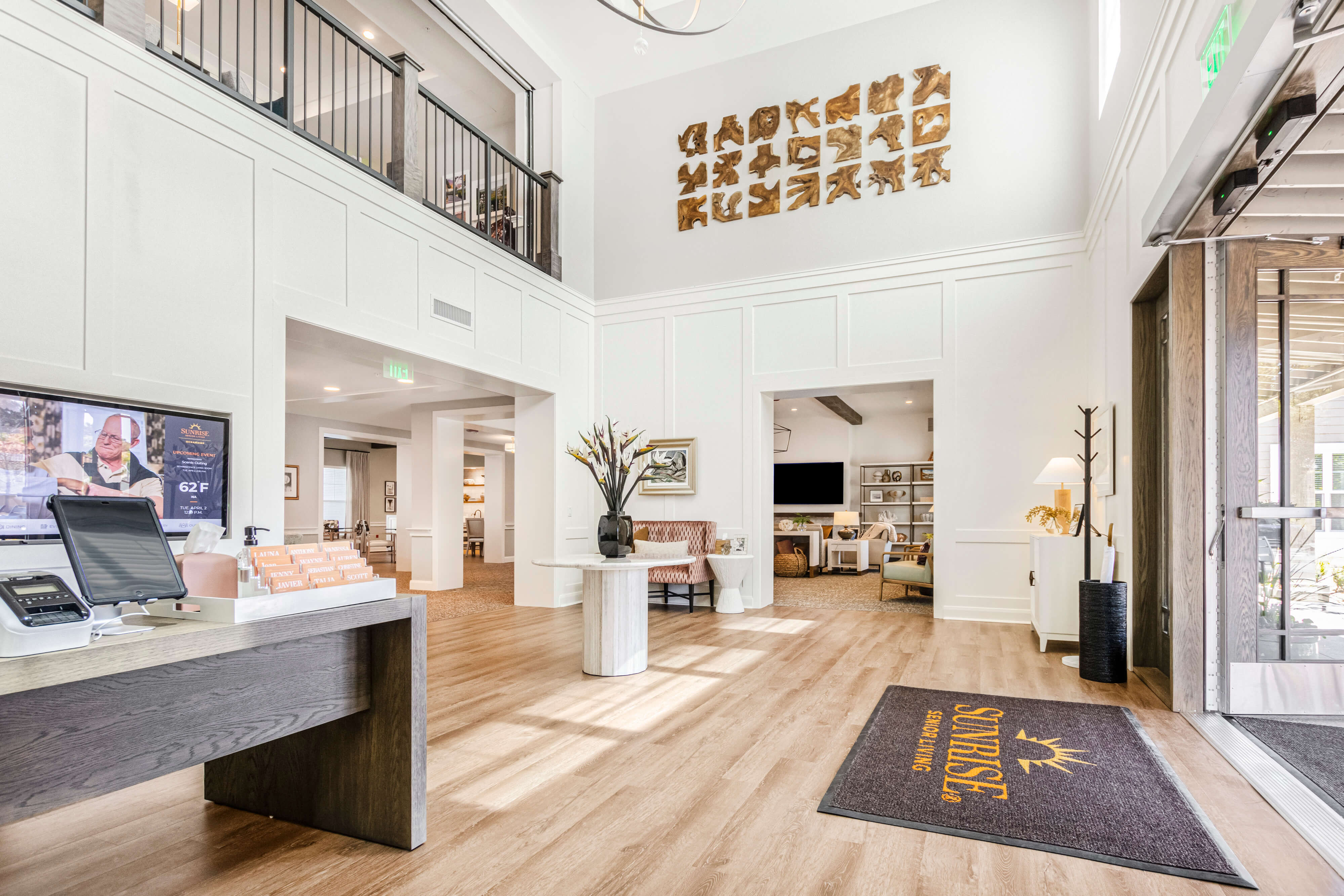 Sunrise of Oceanside | Lobby