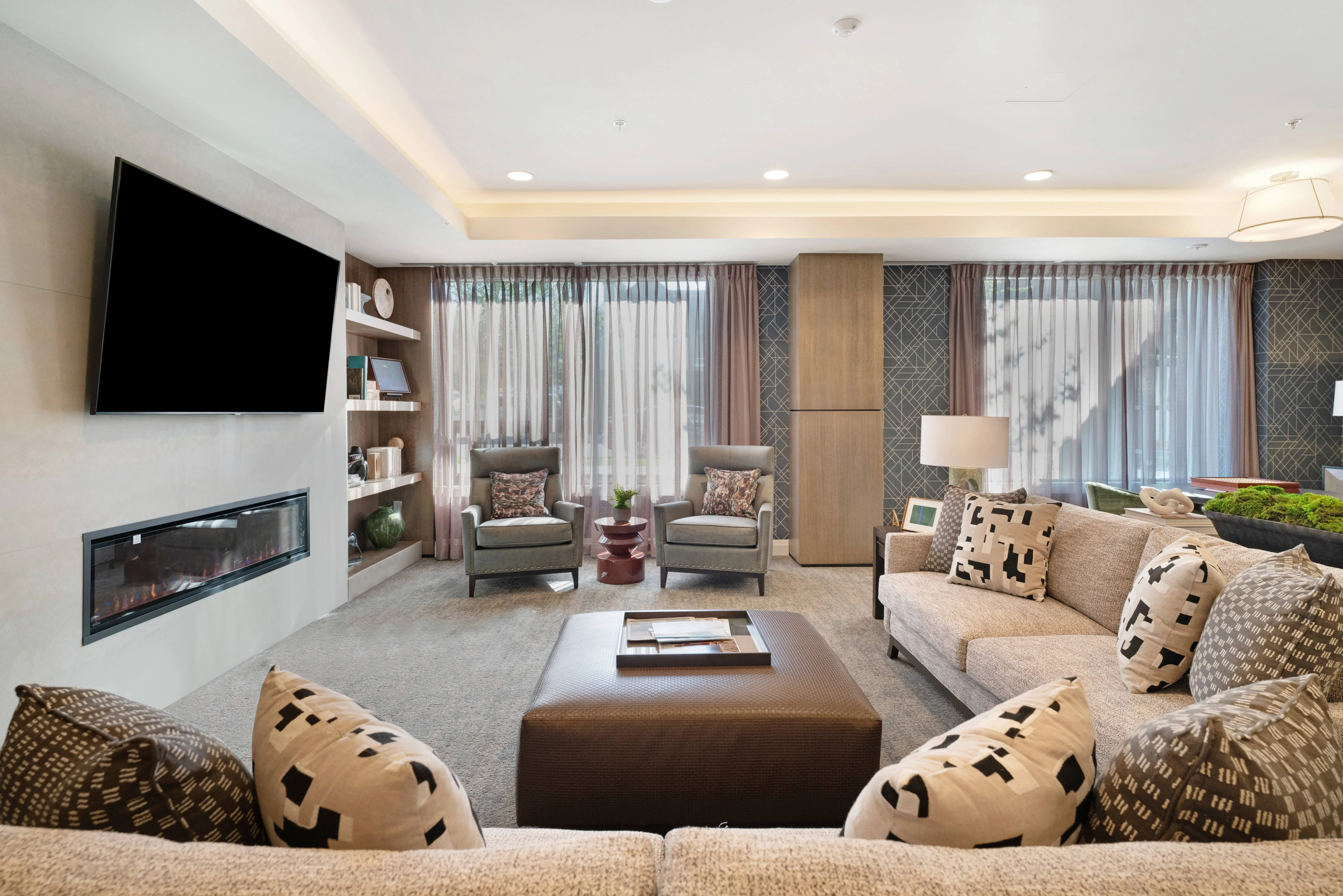 Sunrise at Lonsdale Square | Living Room