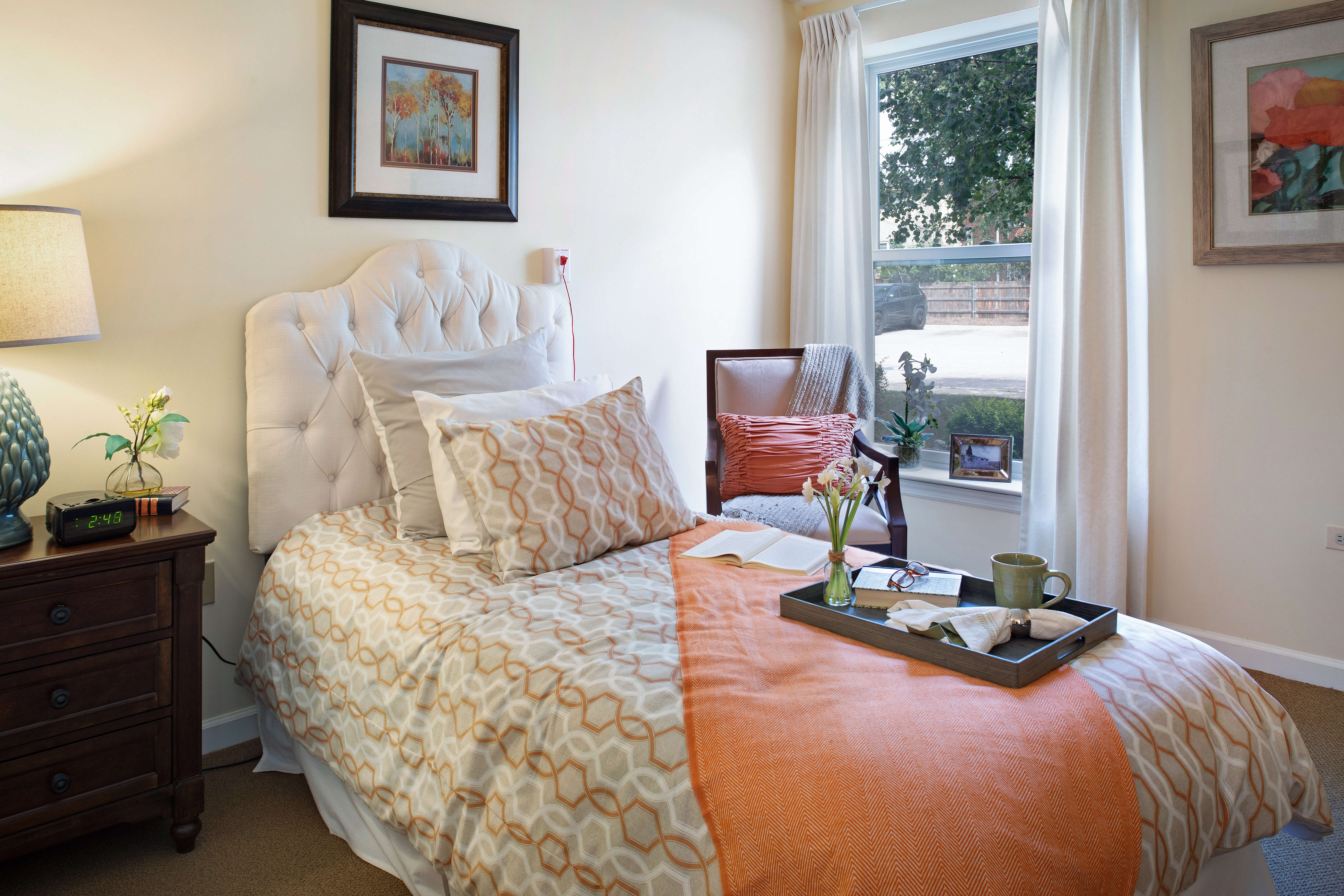 Sunrise of Park Ridge | Bedroom