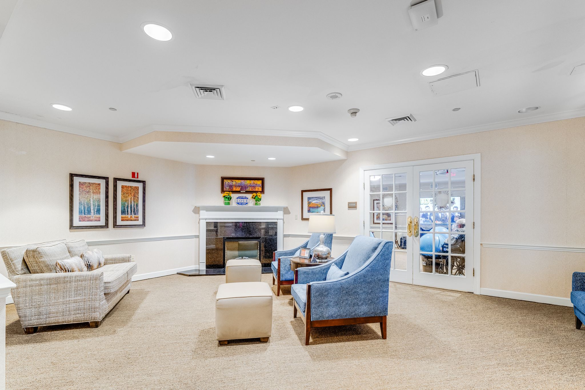 Living Room | Sunrise of Abington