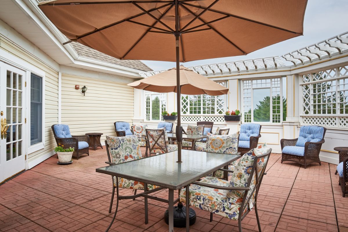 Sunrise of Pikesville | Patio