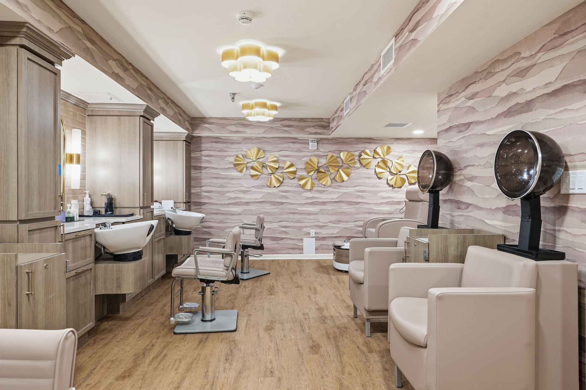 Salon | Sunrise at Countryside