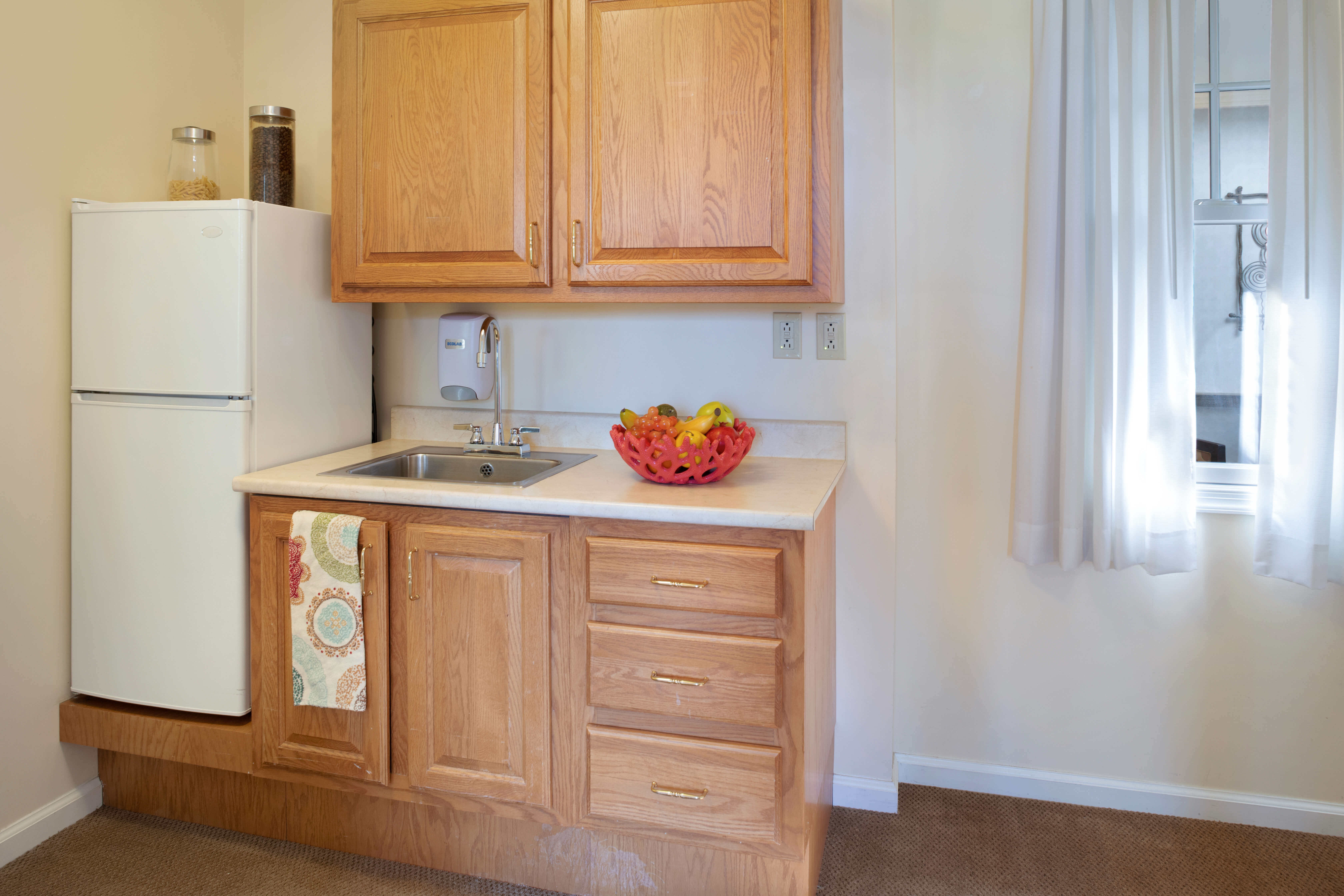 Sunrise of Beaconsfield | Model Suite Kitchen