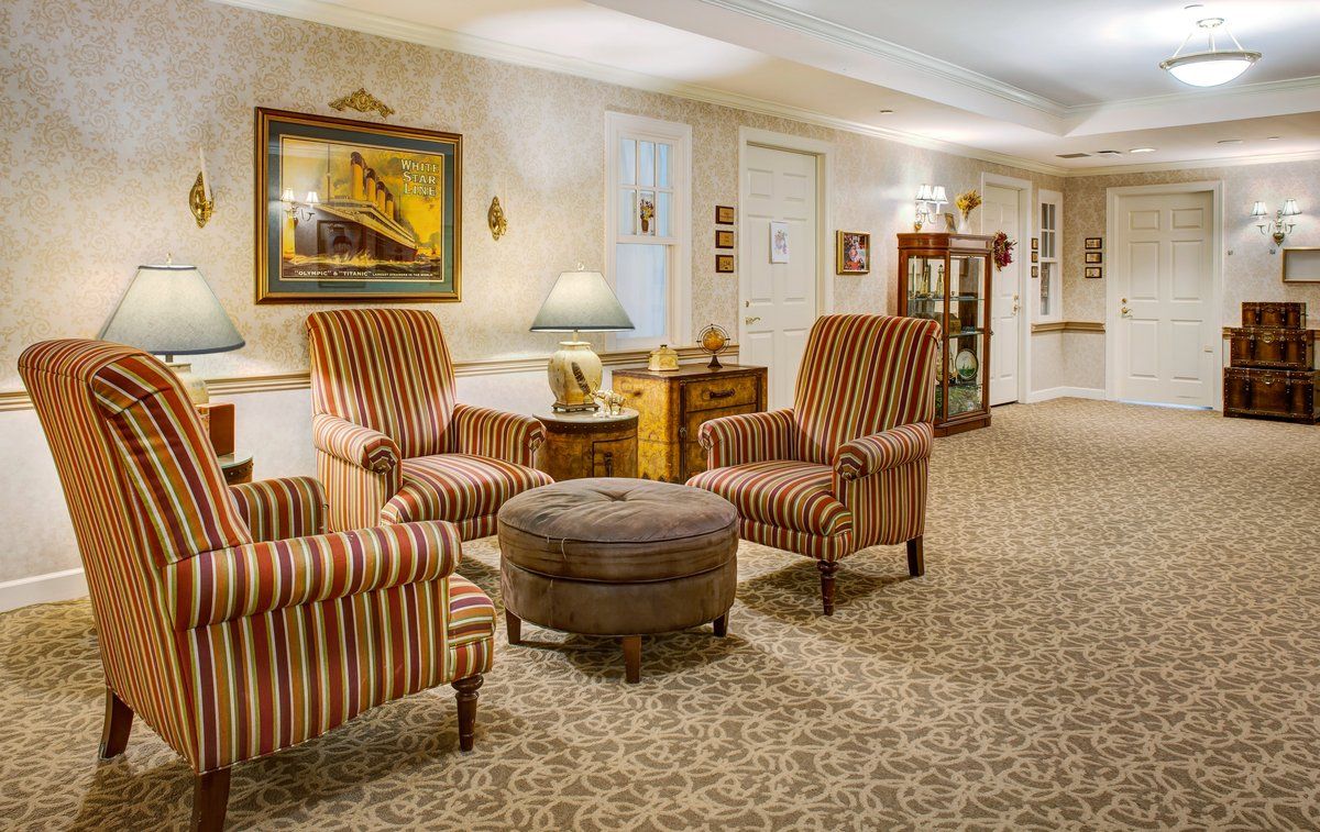 Sunrise of Unionville, Sitting Room