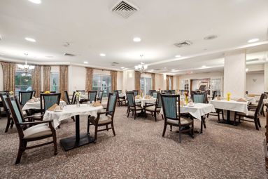 Sunrise of Providence | Dining Room