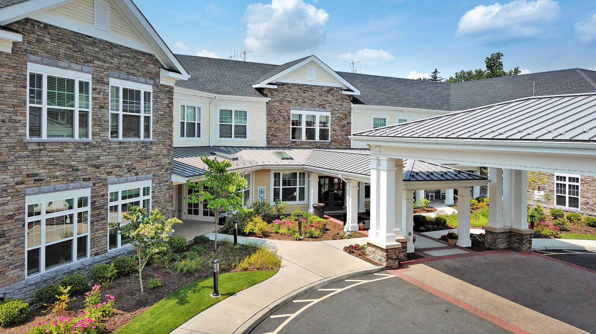 Exterior | Sunrise of Franklin Lakes