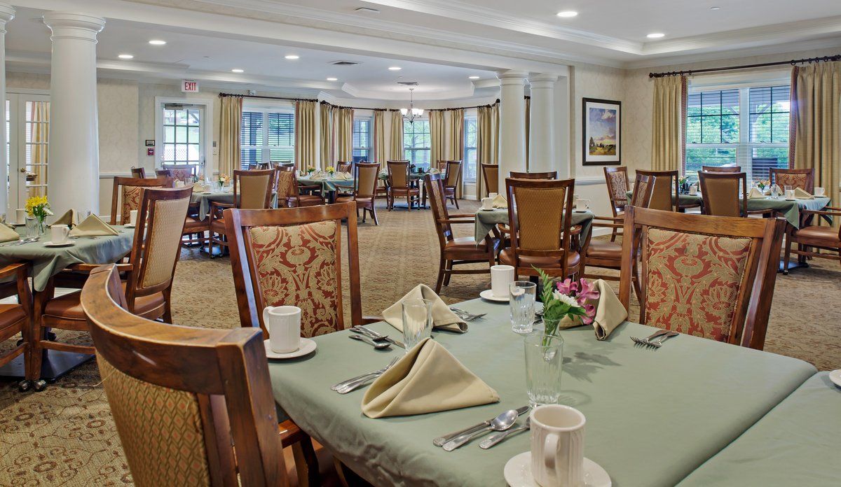 Dining Room at Sunrise of Chesterfield