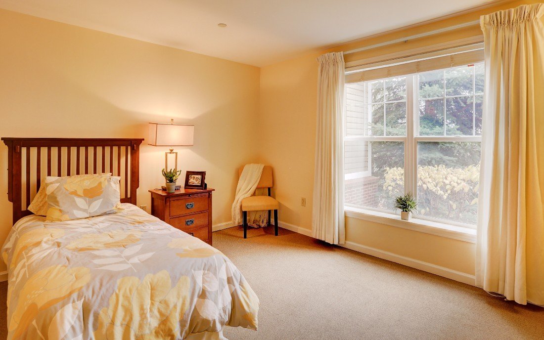 Model Suite Kitchen | Sunrise at Orchard