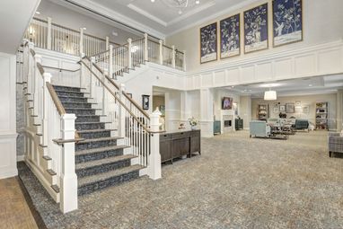 Lobby | Sunrise of Franklin Lakes