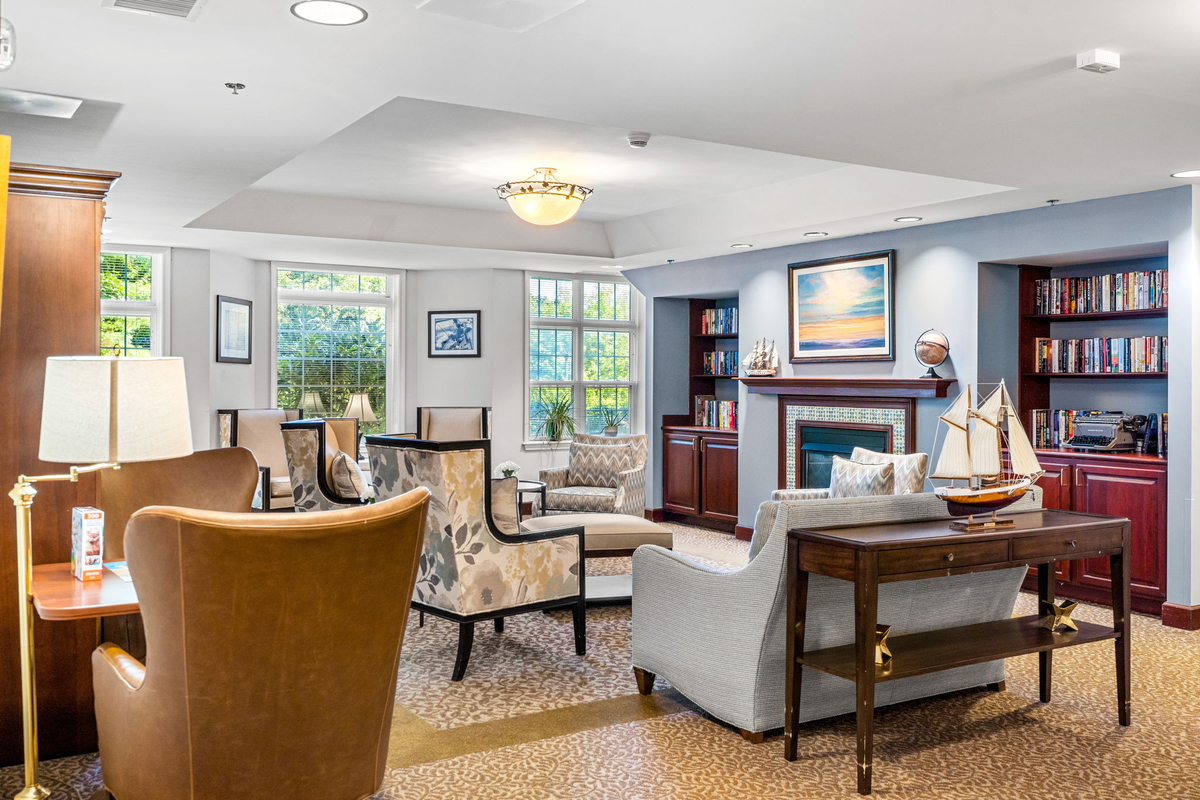 Sunrise of Plymouth Beach | Living Room