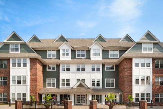 Sunrise of Arlington | Exterior