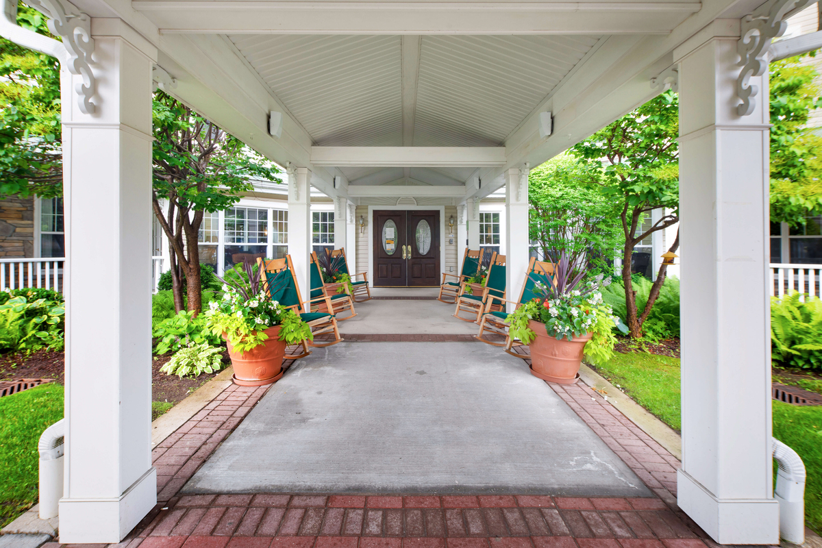 Exterior | Sunrise of Aurora