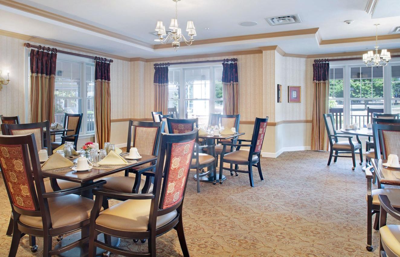 Virtual Tour & Photo Gallery Sunrise of Lower Makefield, PA