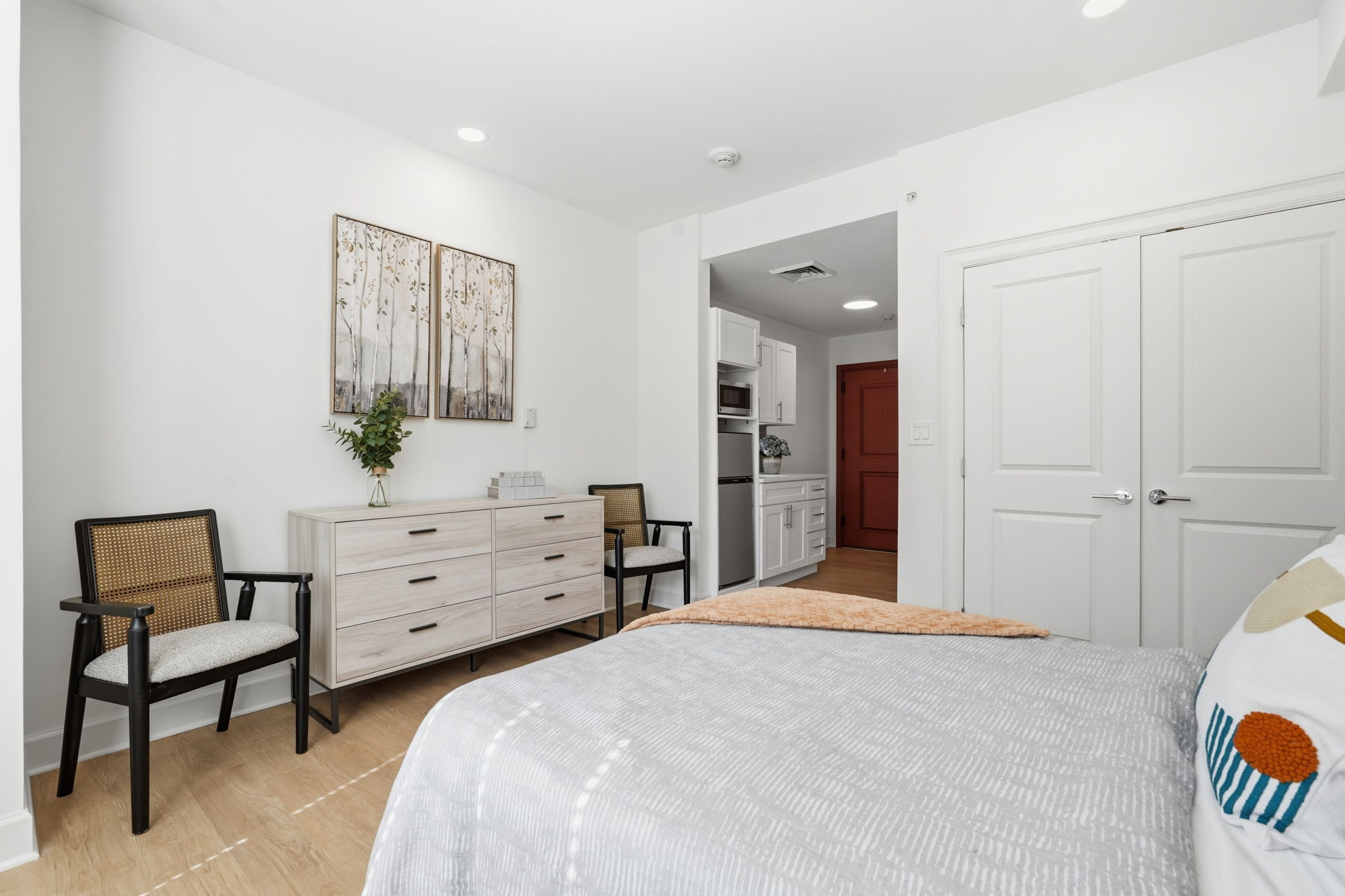Sunrise at Fox Hill | Model Bedroom + Kitchenette