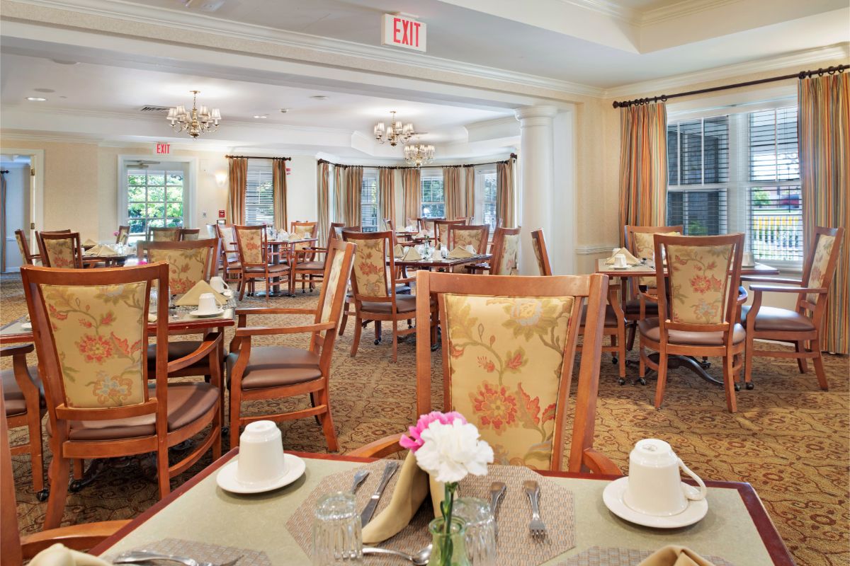 Sunrise of Naperville North | Private Dining