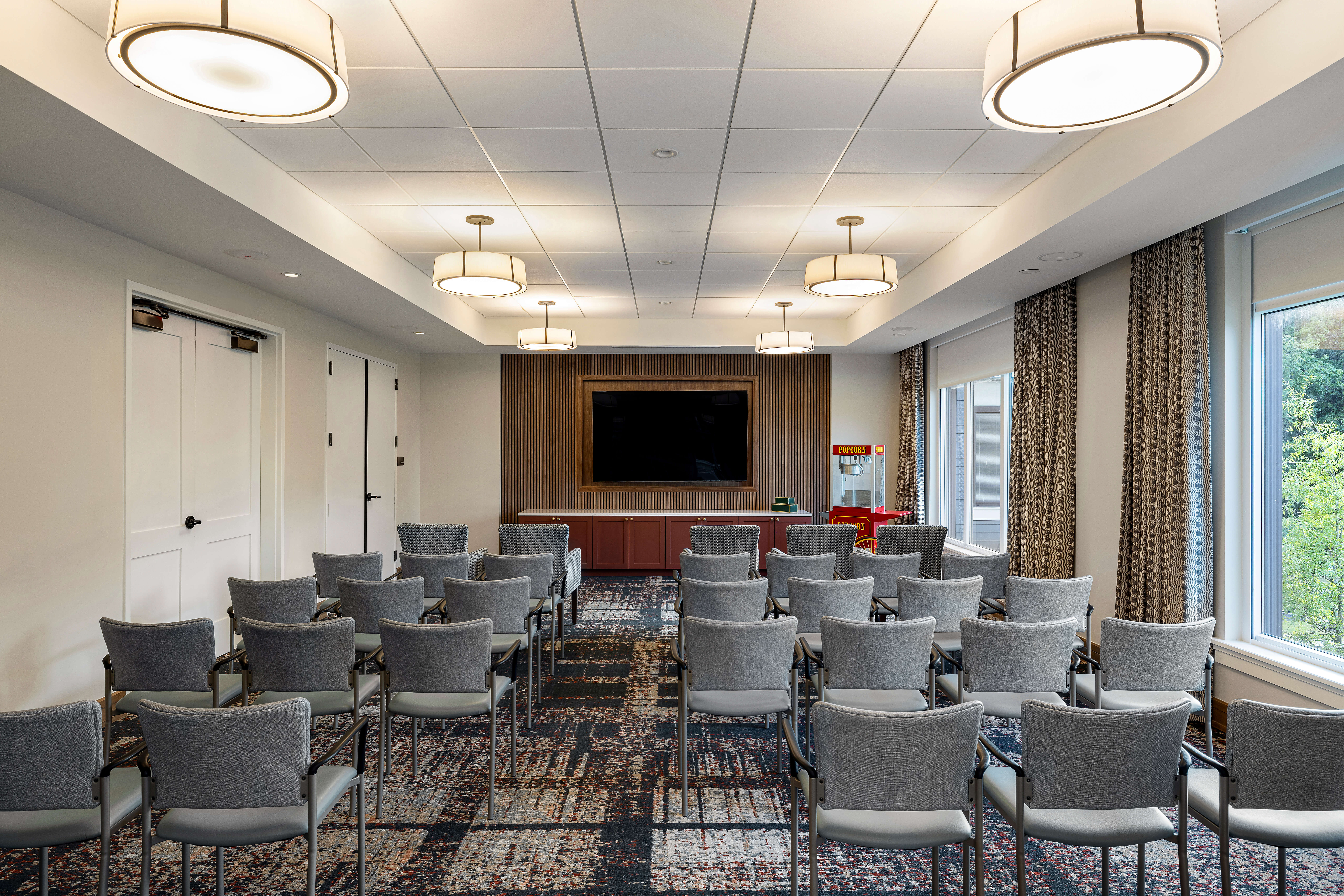 Sunrise of North Severna Park | Entertainment Room