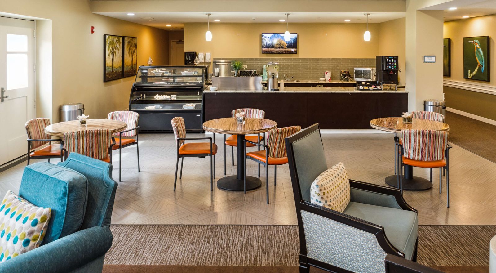 Assisted Senior Living in Westmont, IL | Sunrise of Westmont
