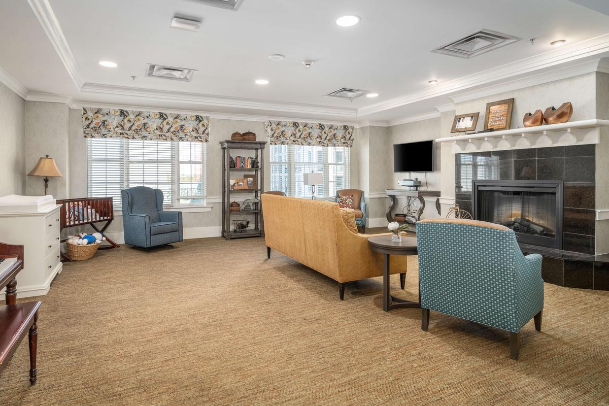 Sunrise on Old Meridian | Living Room