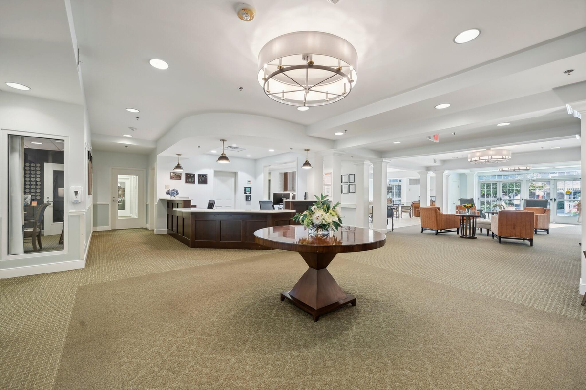 Lobby | Sunrise Villa Tuckahoe