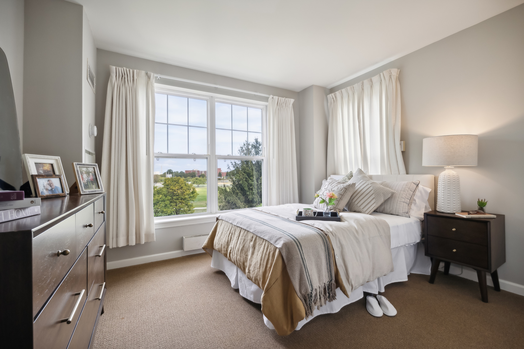 Suite Bedroom | Sunrise of East Meadow