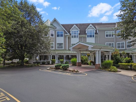 Welcome to Sunrise of Paramus!