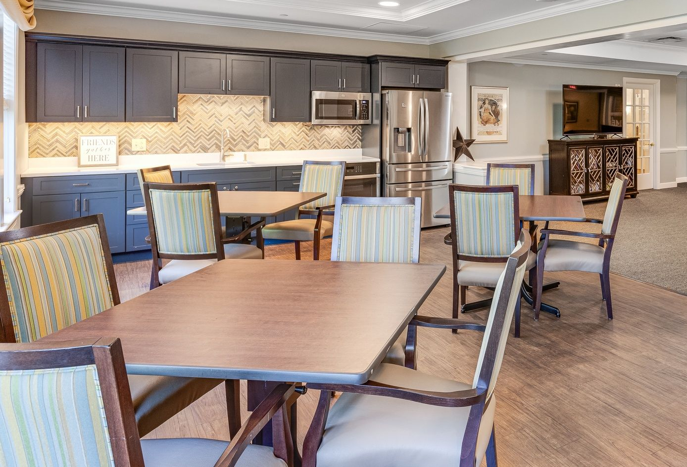 Sitting Area I Sunrise of Des Peres