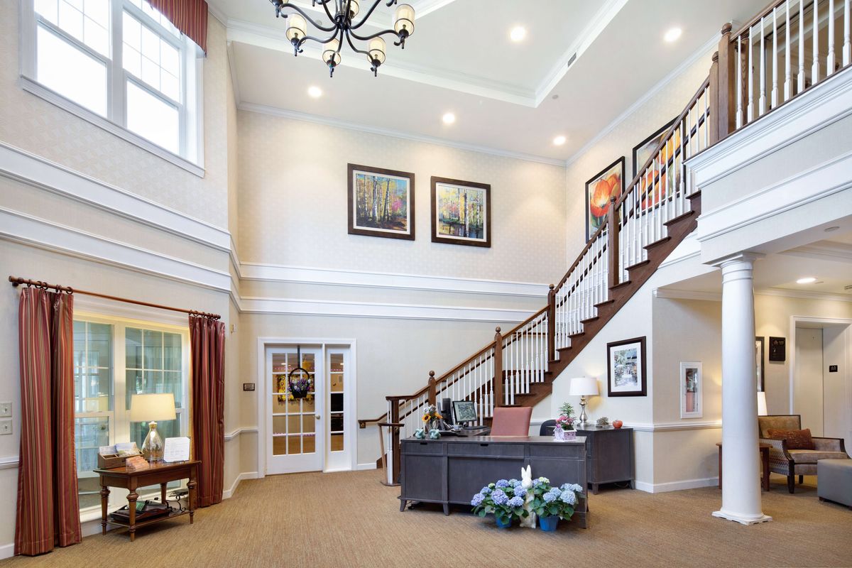 Lobby, Sunrise of West Bloomfield