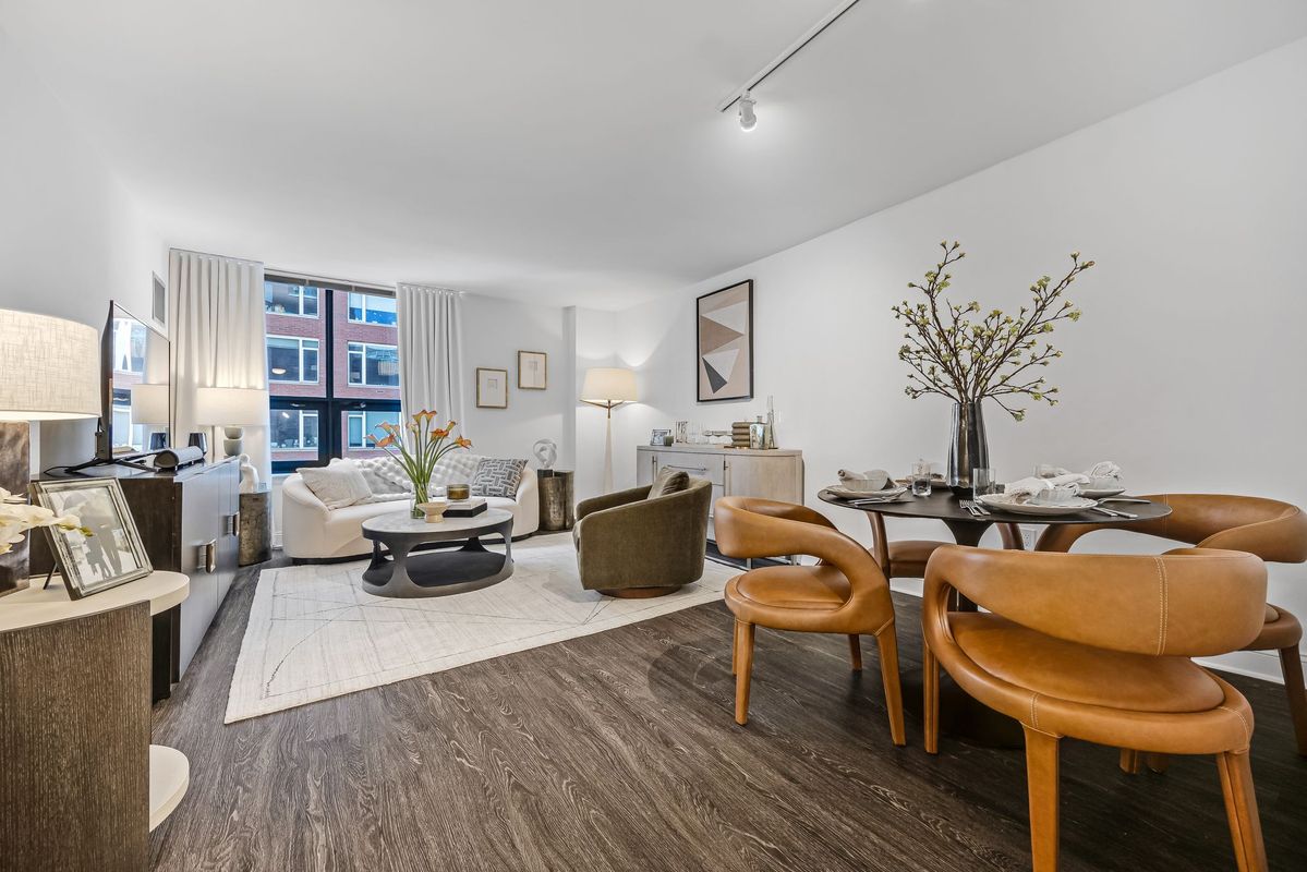 Model Living Room