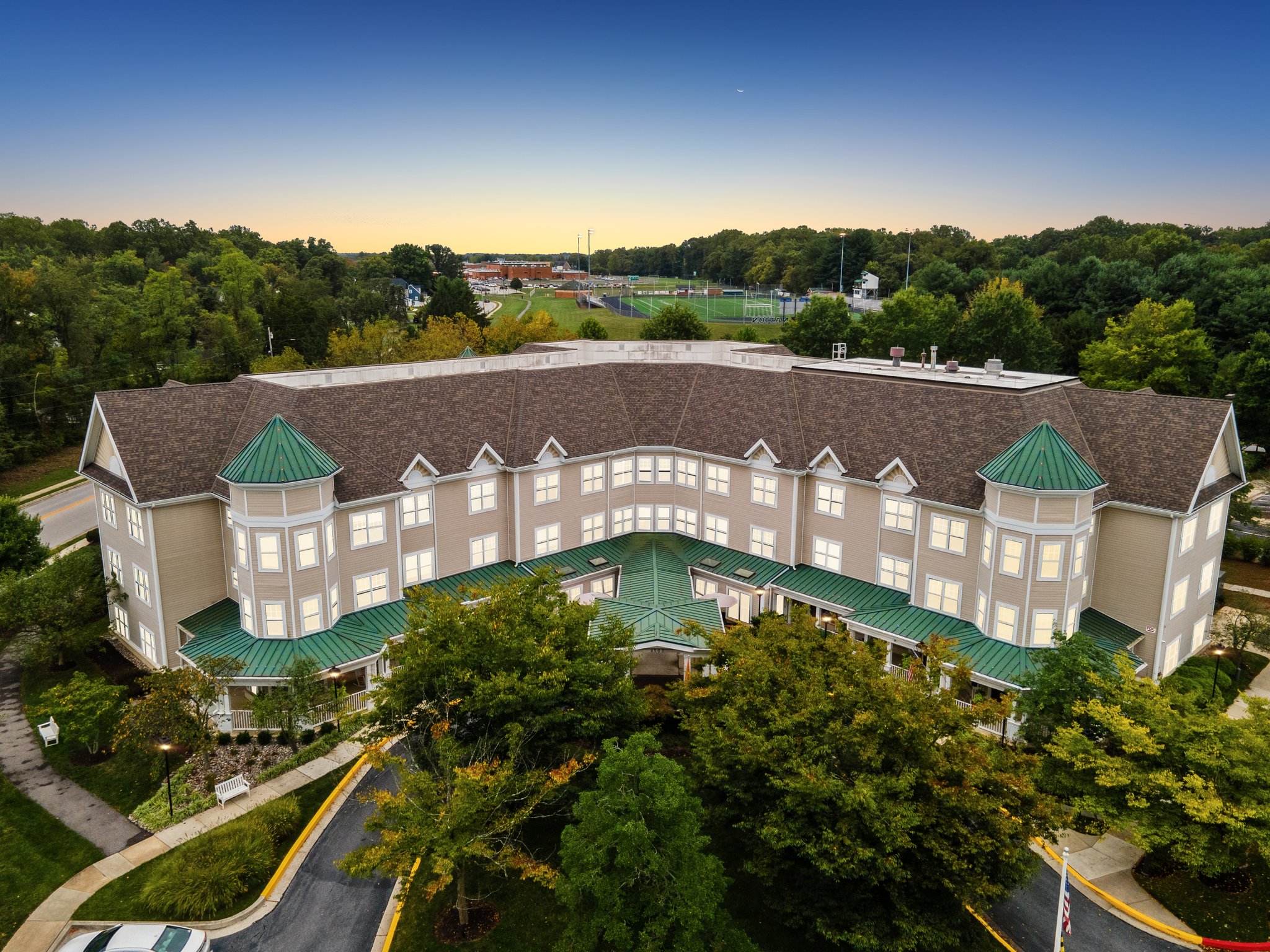 Feature.CommunitiesV2.Models.CommunityGallery.CommunityGalleryModel.Sunrise of Columbia | Exterior