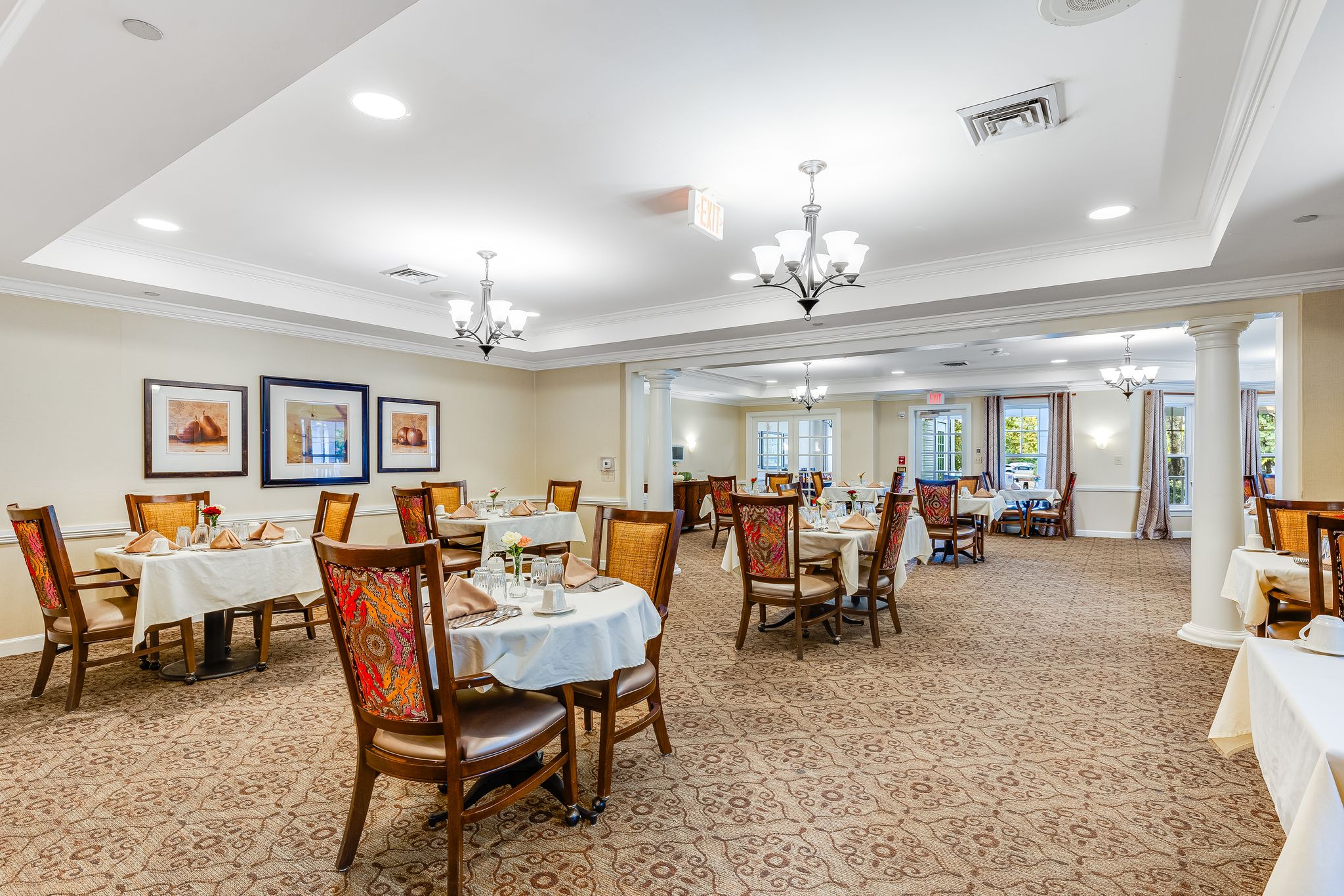 Sunrise of Marlboro | Dining Room