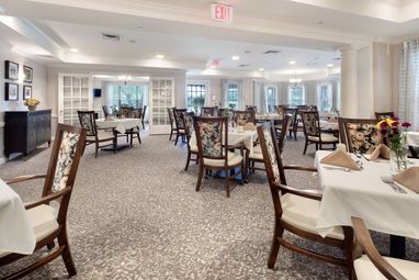 Dining Room, Sunrise of Bloomingdale