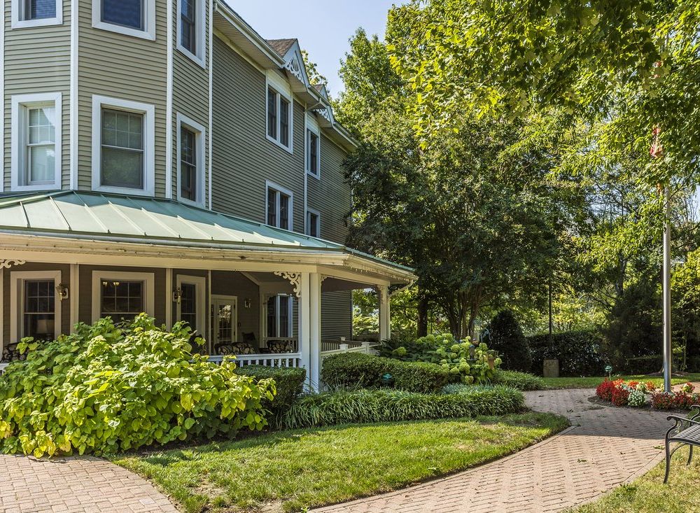 Outdoor Porch for Sunrise of Falls Church