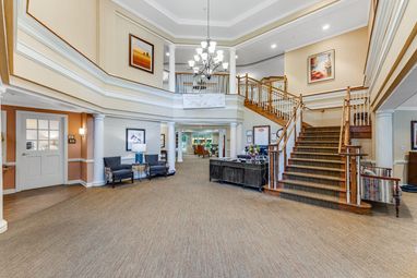 Lobby | Sunrise of Newtown Square