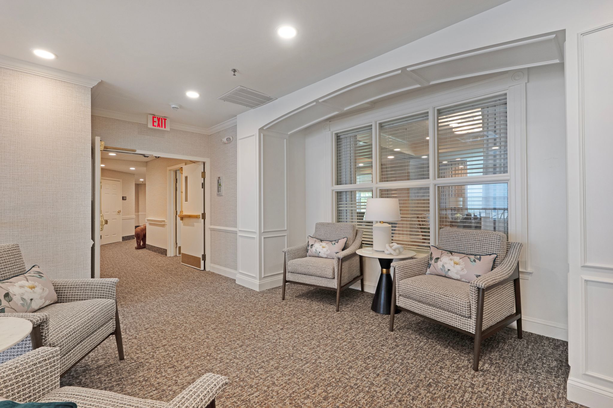 Sitting Area | Sunrise at Reston Town Center