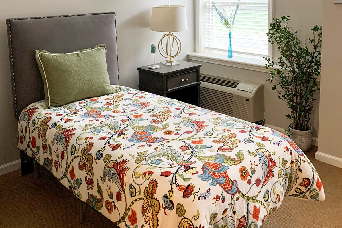 Sunrise of Plymouth Beach | Model Bedroom