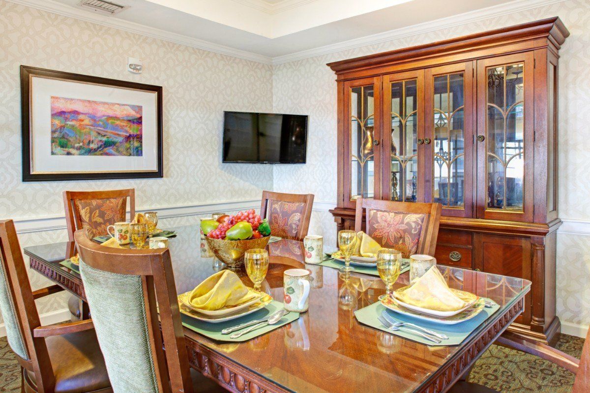 Private Dining Room, Sunrise of West Hills