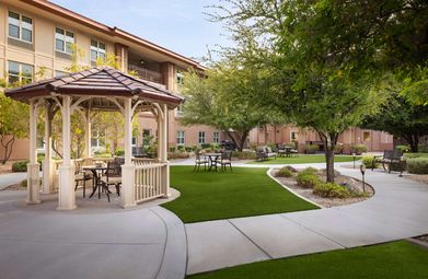 Courtyard | Sunrise of North Scottsdale