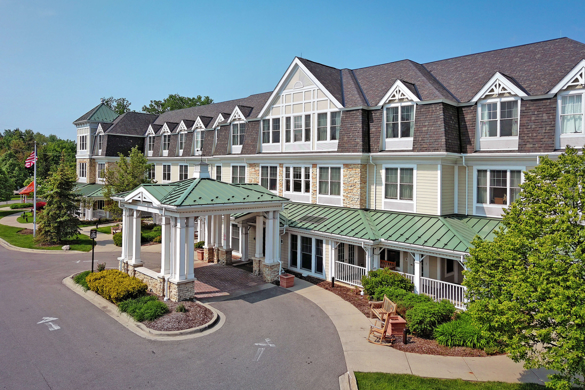 Welcome to Sunrise of Bloomfield Hills!